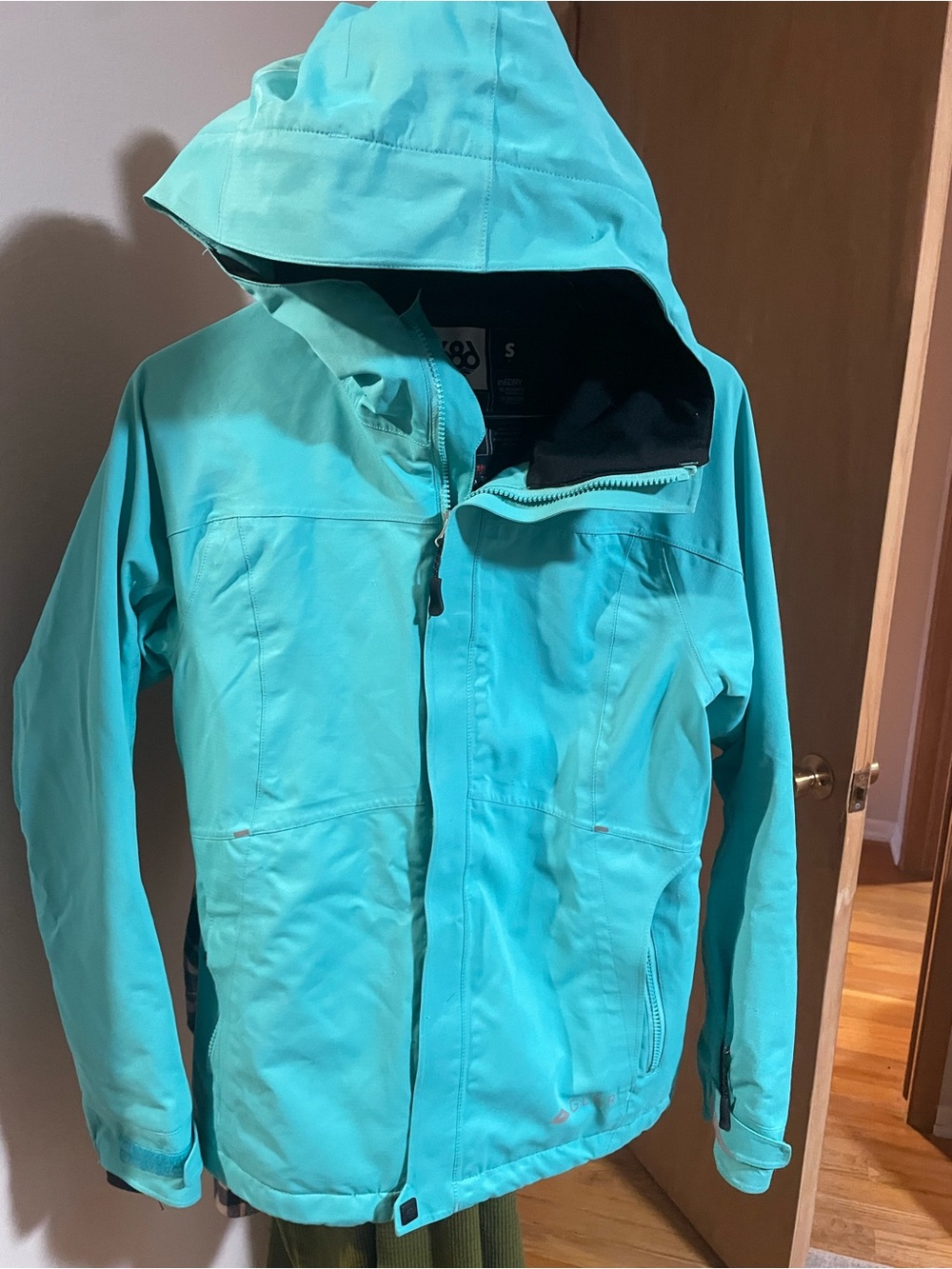 686 Women's Hooded Ski Jacket